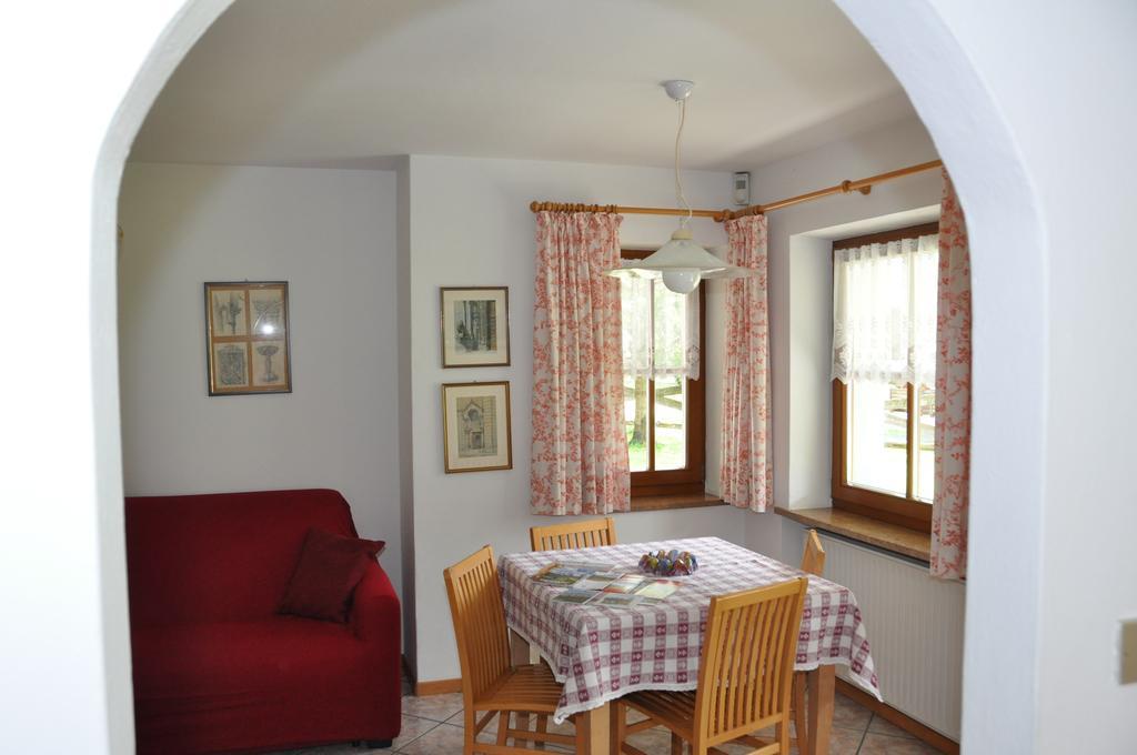 Casa Guido E Laura Apartment Pozza di Fassa Ngoại thất bức ảnh