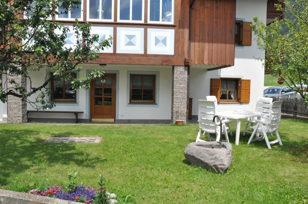 Casa Guido E Laura Apartment Pozza di Fassa Ngoại thất bức ảnh