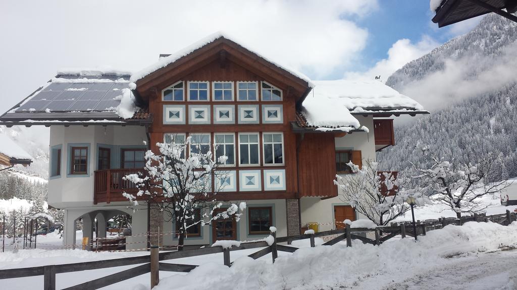 Casa Guido E Laura Apartment Pozza di Fassa Ngoại thất bức ảnh